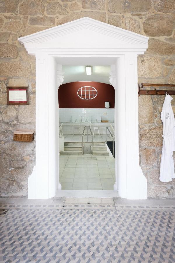 Balneario Hotel Davila كالداس دي ريس المظهر الخارجي الصورة