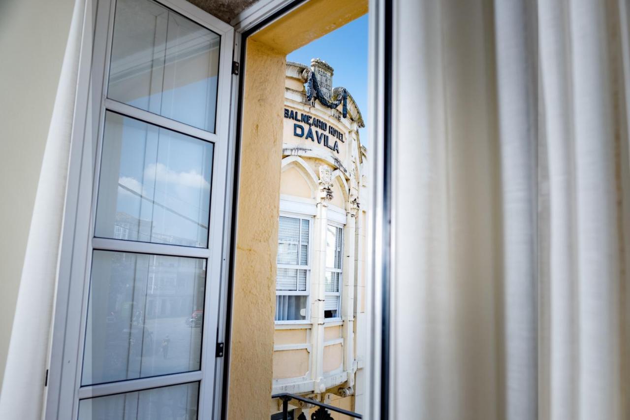 Balneario Hotel Davila كالداس دي ريس المظهر الخارجي الصورة